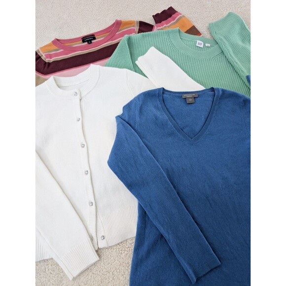 GAP Sweaters - Designer Sweaters (4) Small Soft And Cozy Fabrics Cashmere Etc **Flaw**